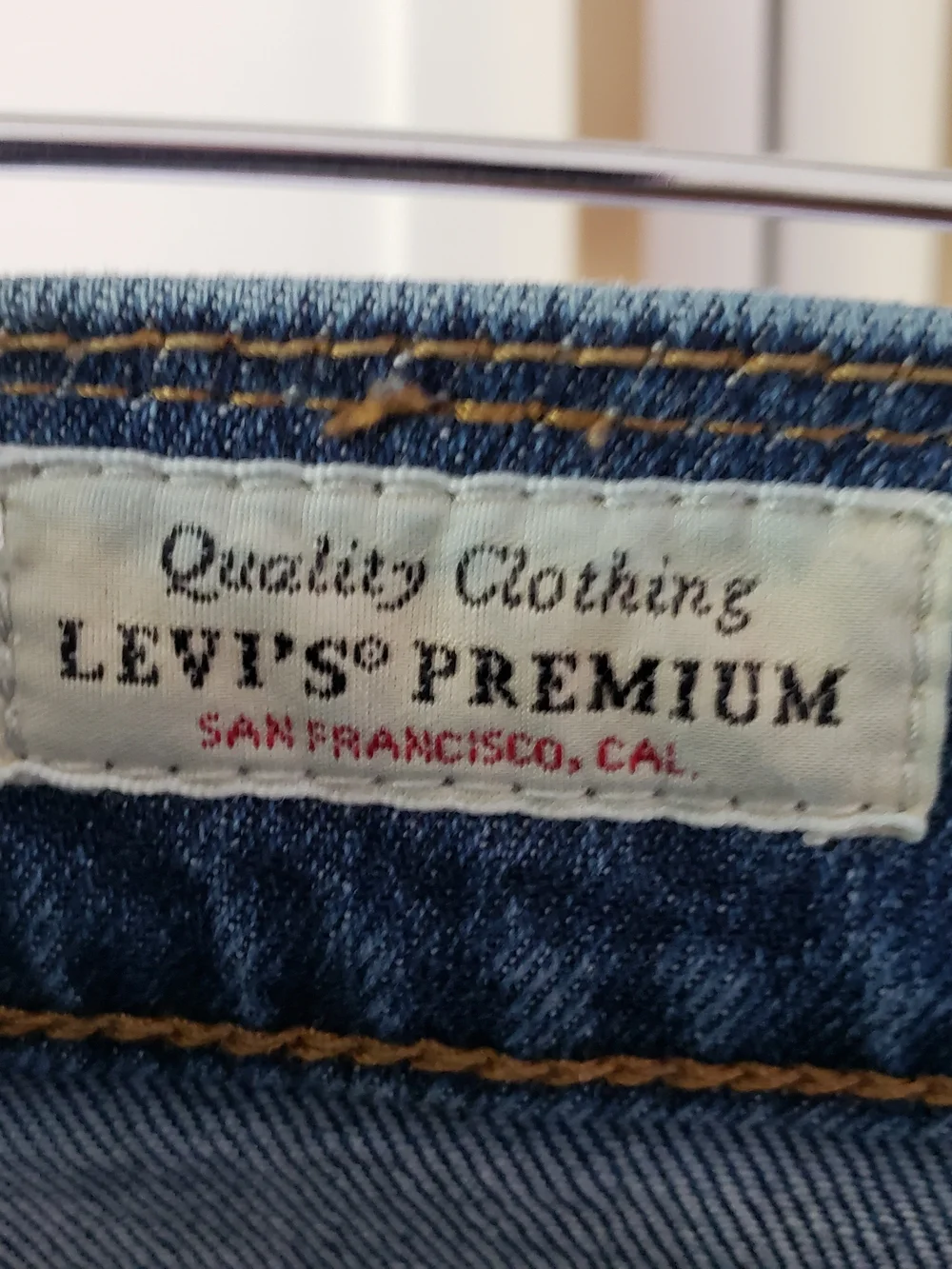 Levis 70% cotton